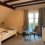 Dworek Golikowo Motel 3*