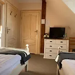 Motel Dworek Golikowo 3*