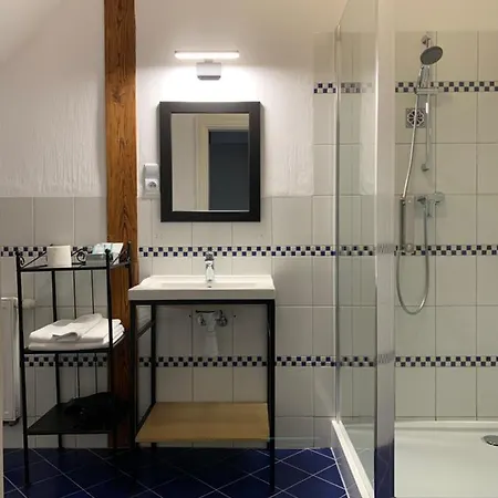 Dworek Golikowo Мотель 3*